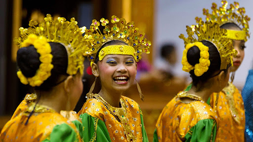 brunei gelenekleri brunei gelenekleri